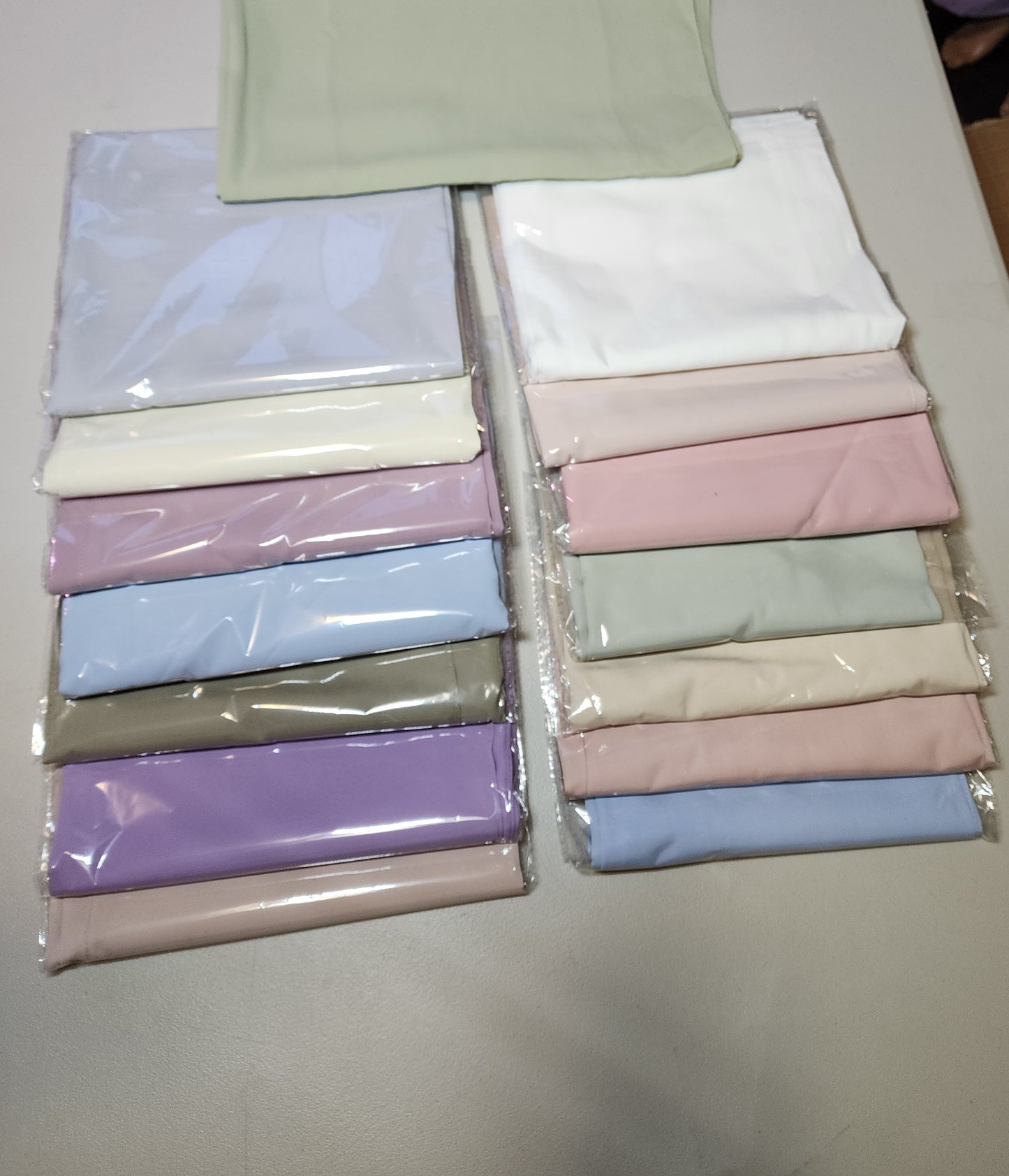Wholesale 12 sets Madina Silk Chiffon Hijabs