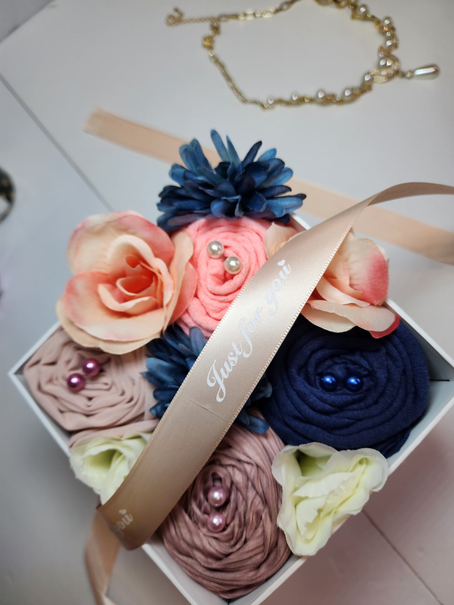 4 Different Colors and Material Hijab Gift Box