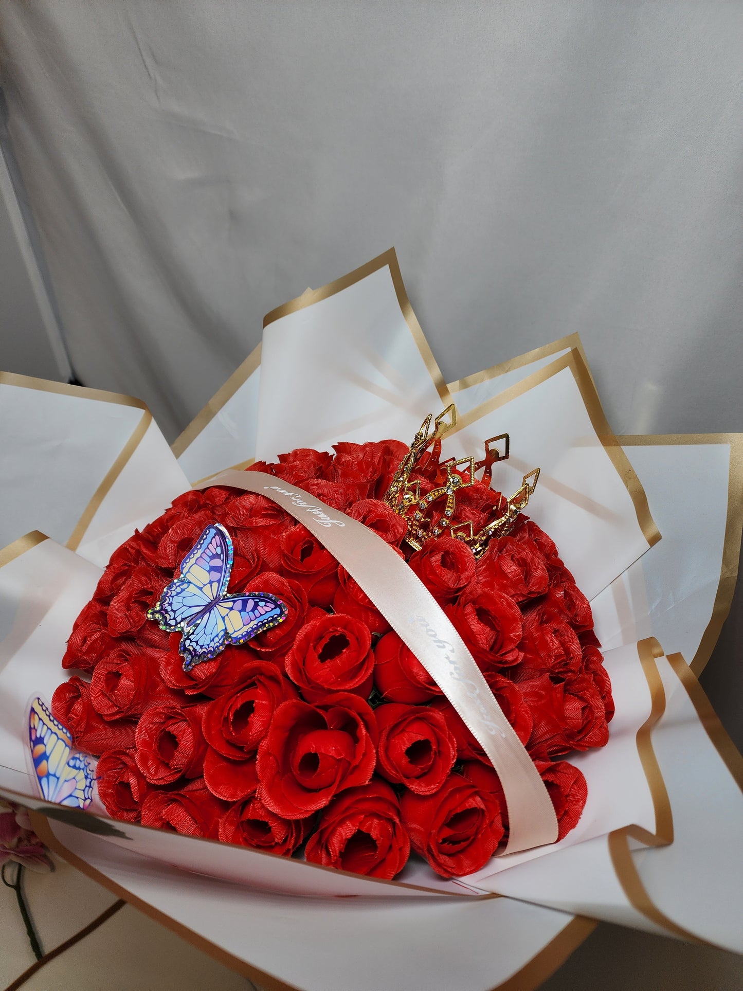 Red flower Rose Bouquet