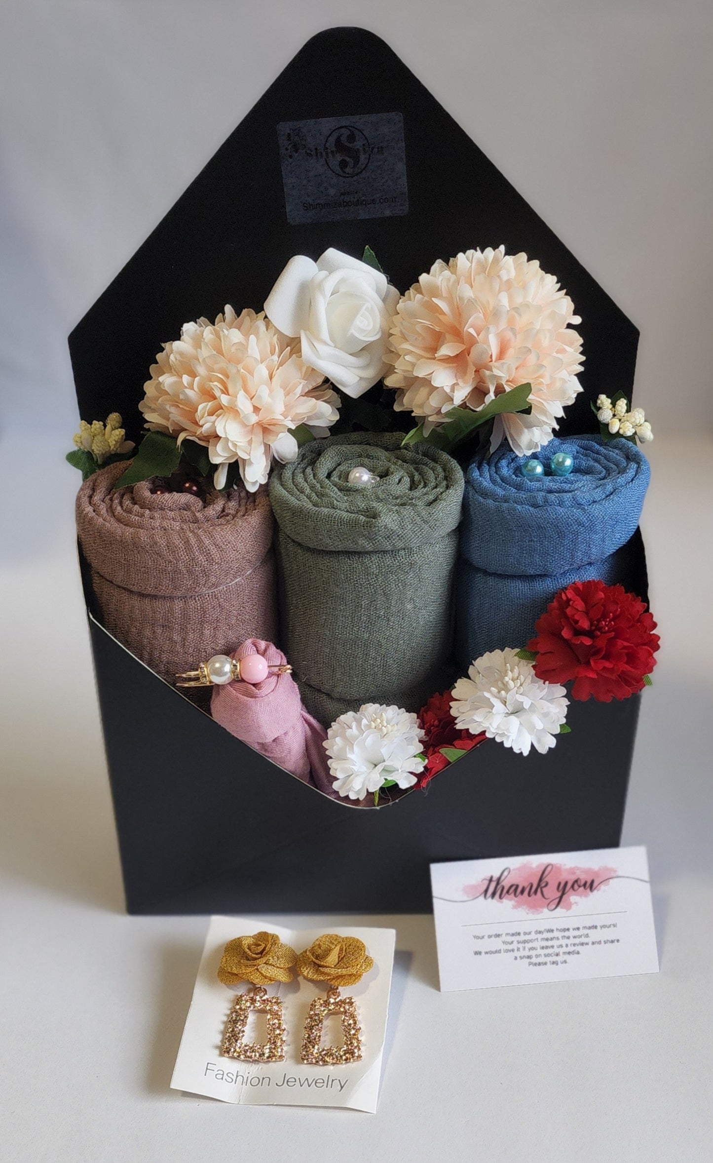 Hijab Flowers Gift Box