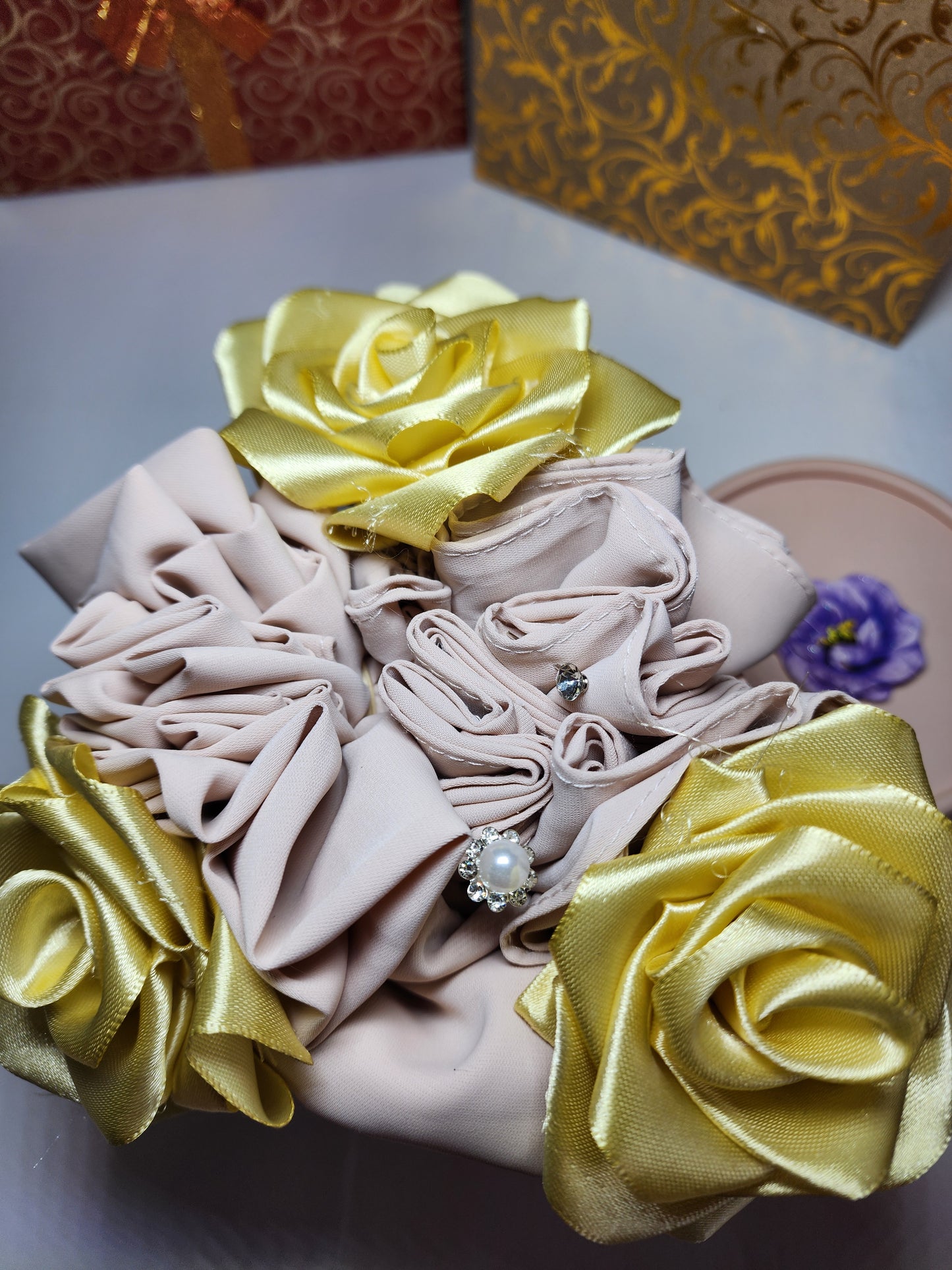 Hijab Ribbon Rose Gift Box