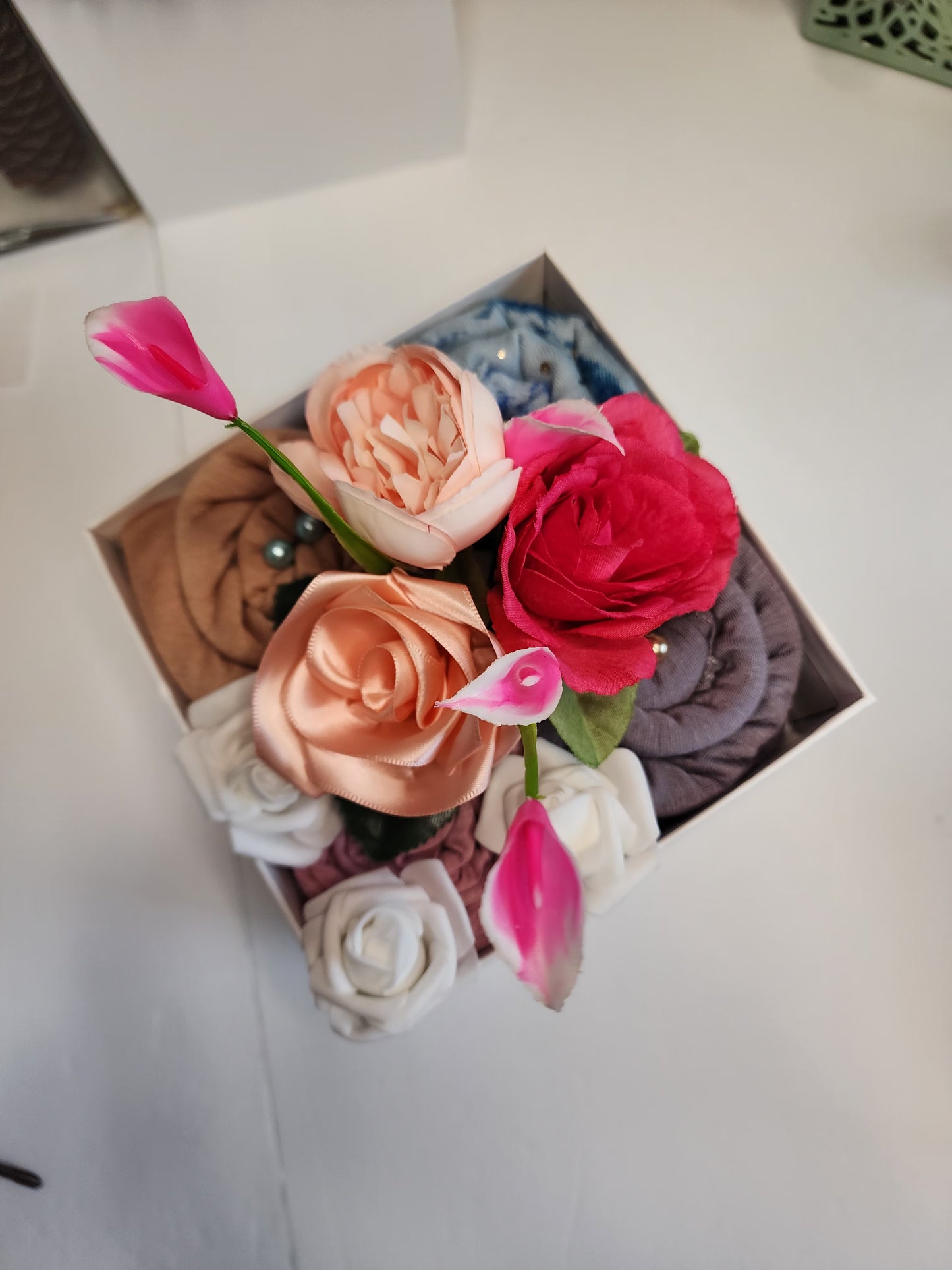 Hijab Gift Box, Ramadan Gift, Birthday,Wedding, Anniversary, family-friendly gift