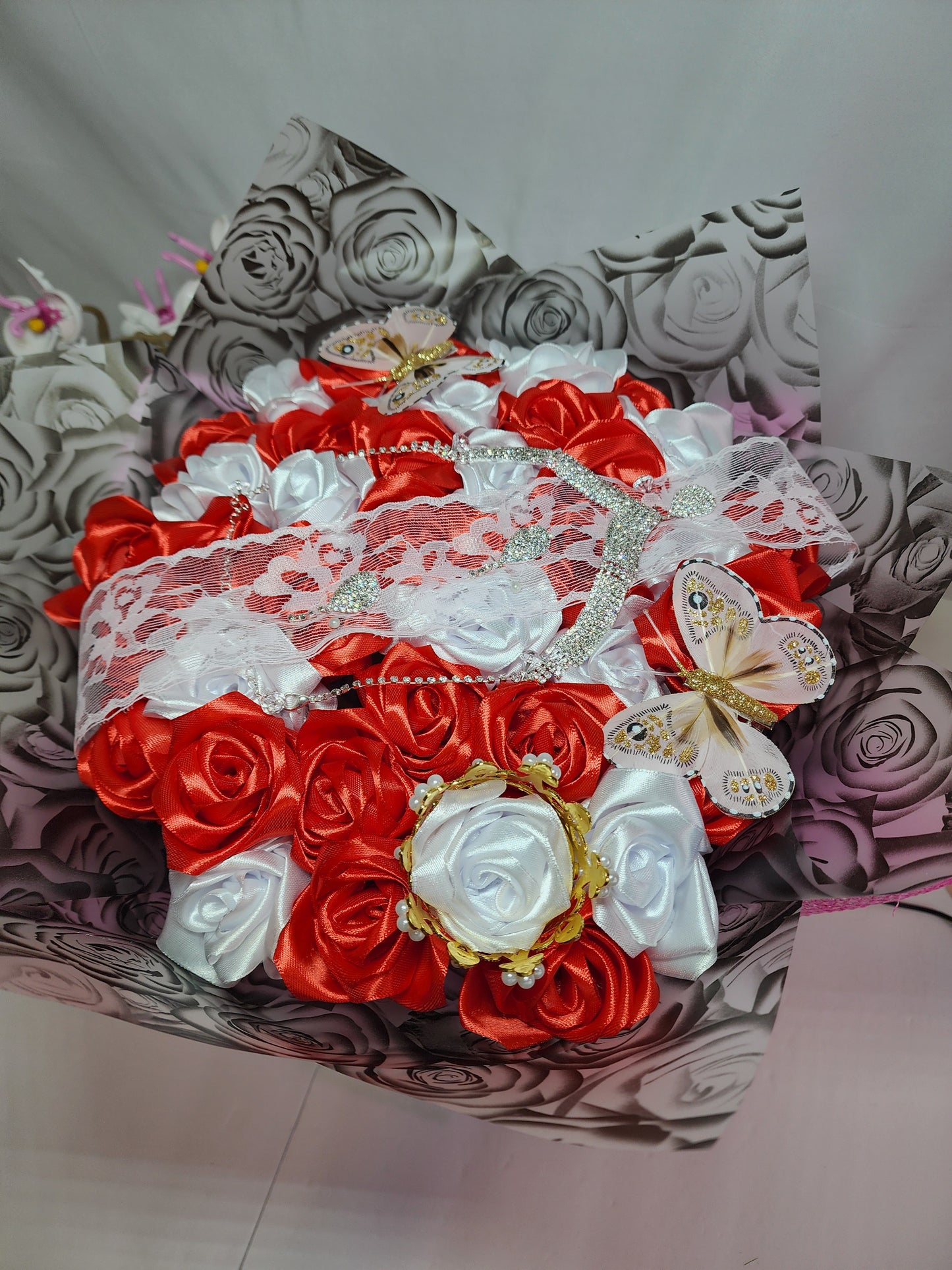 Ribbon Rose Bouquet, Birthday,Wedding, Anniversary, family-friendly gift